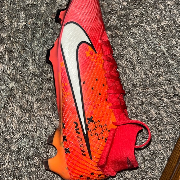 Nike Zoom Mercurial Superfly 9 Elite MDS FG Soccer Cleats.    Red/Orange cleats main image 4